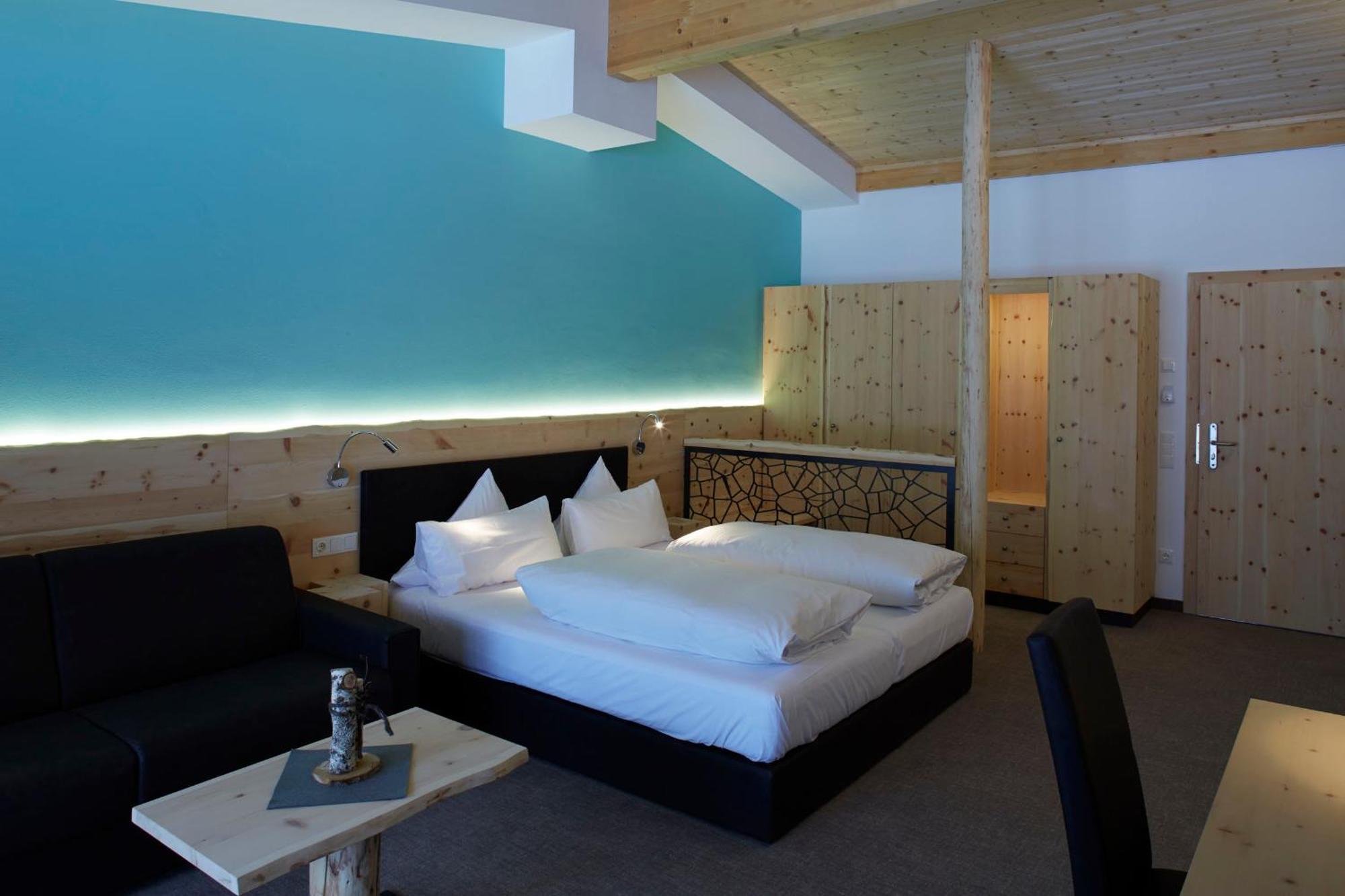Romantik Resort & Spa Der Laterndl Hof Haldensee Exterior photo